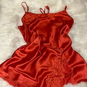 Vintage VS Silk Slip